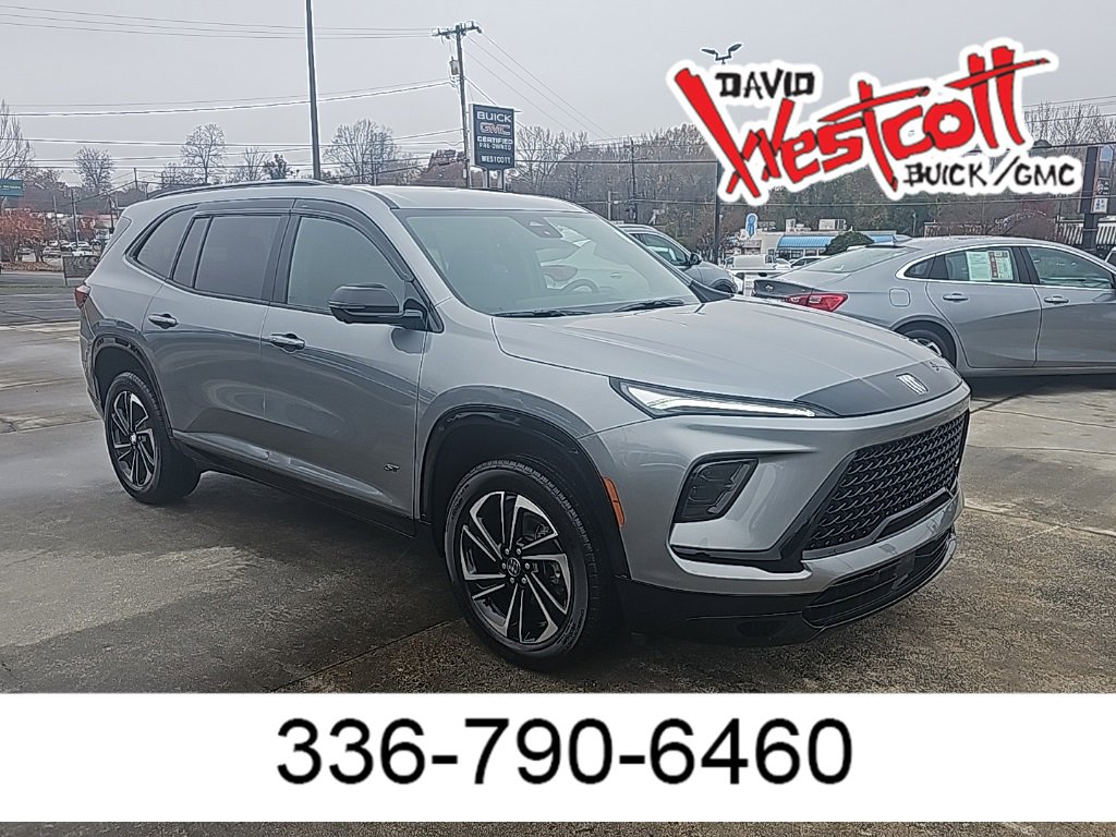 2026 Buick Enclave Sport Touring's photo