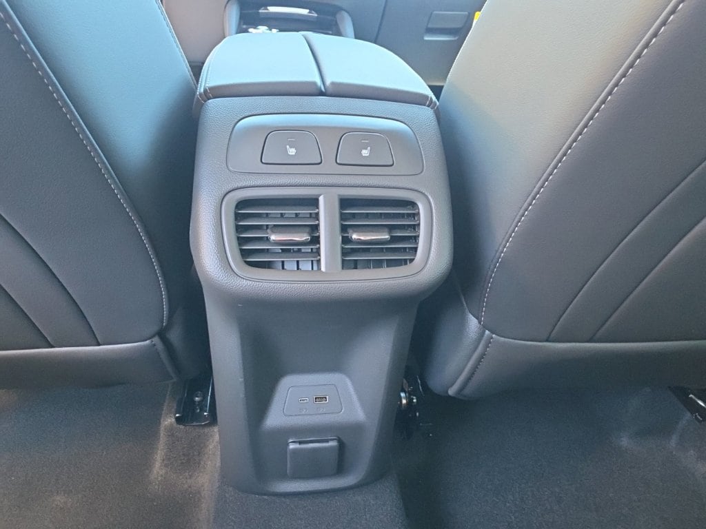 2026 Buick Envision Avenir - Photo 18