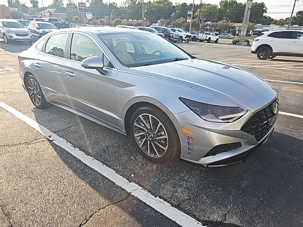 Used 2020 Hyundai Sonata Limited with VIN 5NPEH4J2XLH037988 for sale in Burlington, NC