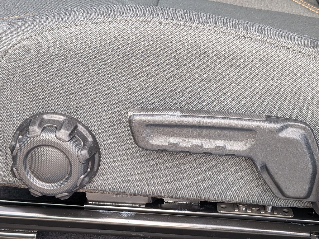 2026 Jeep Wrangler 4-Door Willys - Photo 19