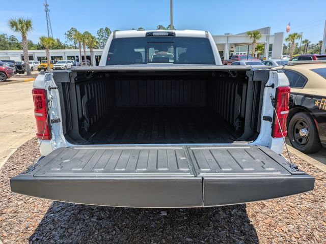 2025 RAM 1500 Limited - Photo 12