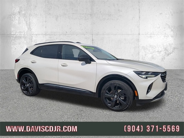 2023 Buick Envision Essence's photo