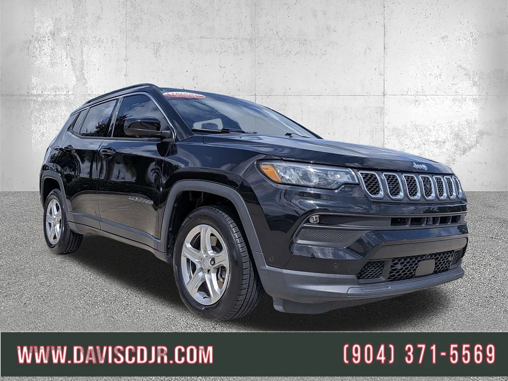 Used 2023 Jeep Compass Latitude