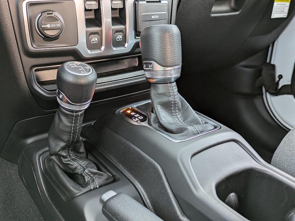 2026 Jeep Wrangler 2-Door Sport - Photo 18
