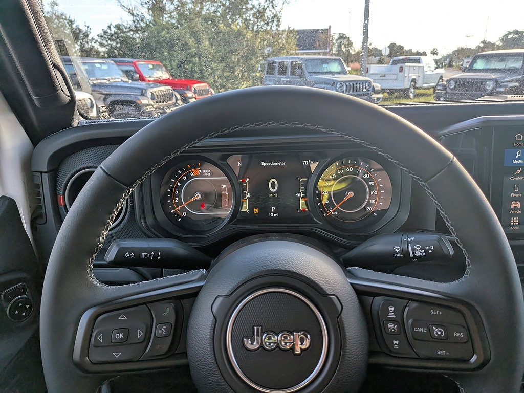 2026 Jeep Wrangler 2-Door Rubicon - Photo 29