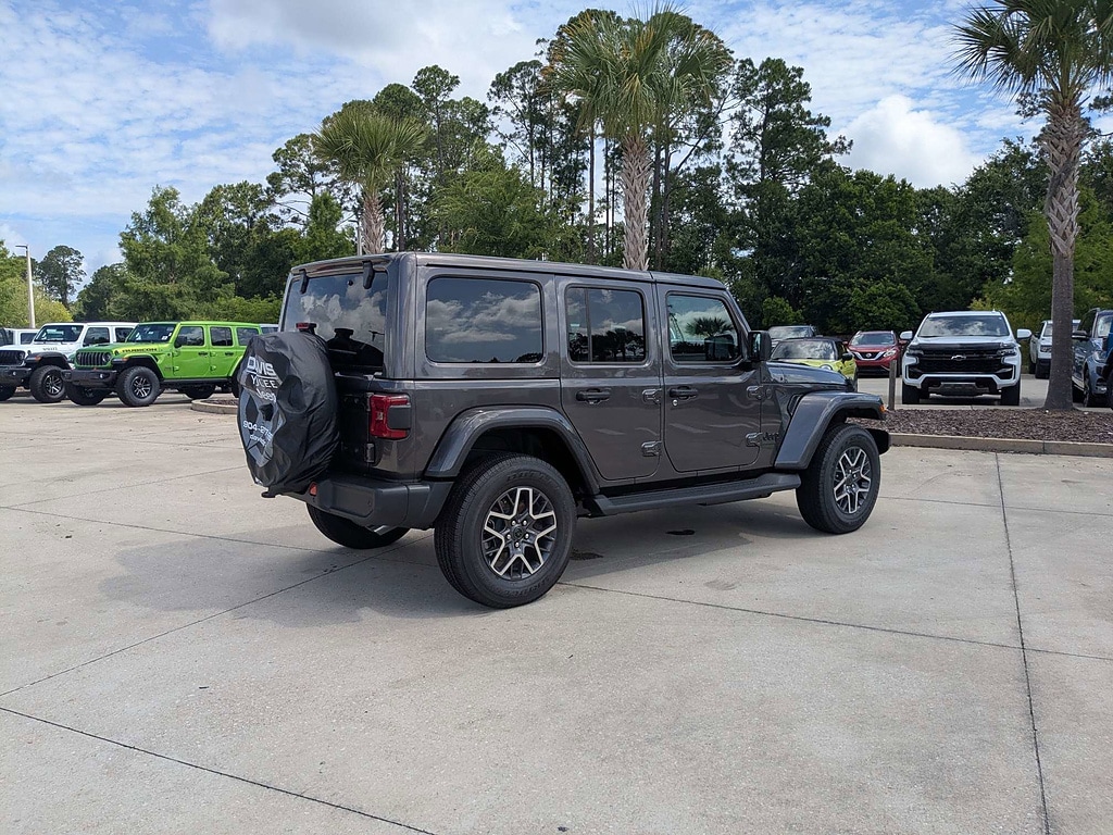 New 2026 Jeep Wrangler 4-Door Sahara 4x4 Sport Utility