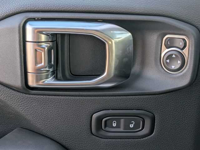 2026 Jeep Wrangler 2-Door Rubicon - Photo 23