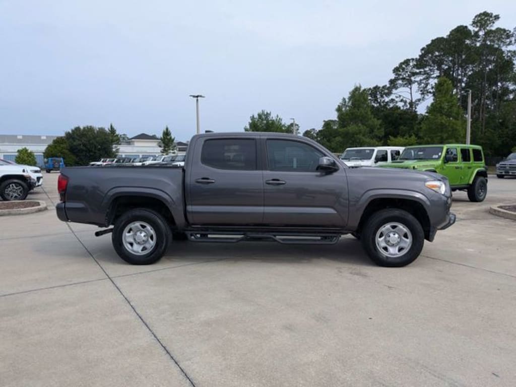 Used 2022 Toyota Tacoma SR Truck
