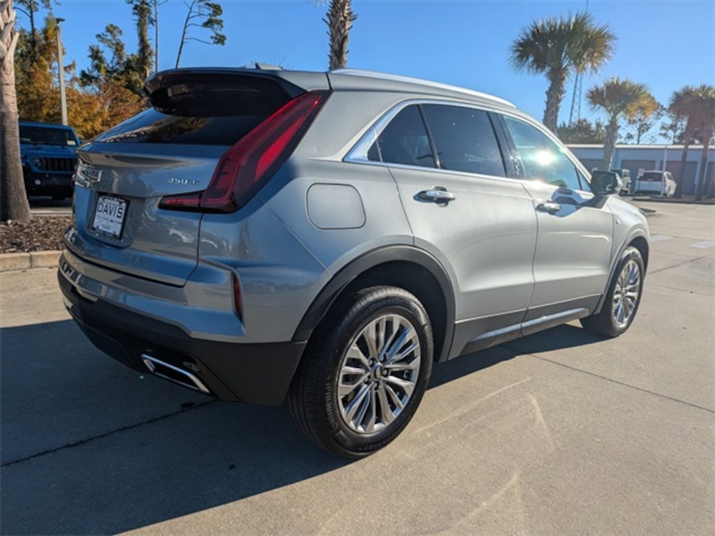 Used 2024 Cadillac XT4 Premium Luxury SUV