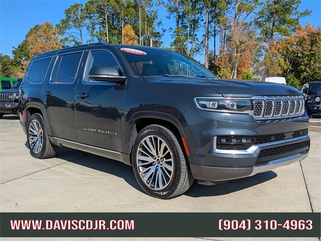 2022 Jeep Grand Wagoneer Series III's photo