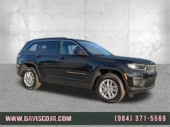 2025 Jeep Grand Cherokee Laredo Sport Utility