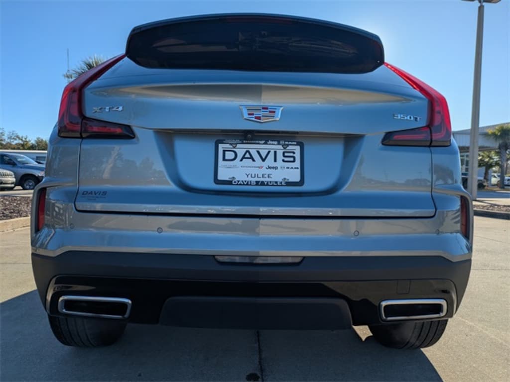 Used 2024 Cadillac XT4 Premium Luxury SUV