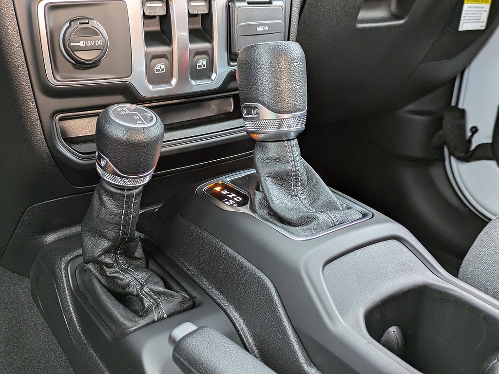 2026 Jeep Wrangler 2-Door Sport - Photo 18