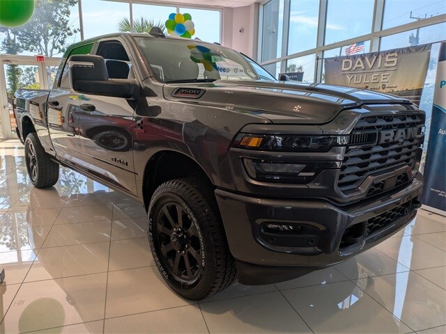 2025 Ram 3500 Big Horn photo 2