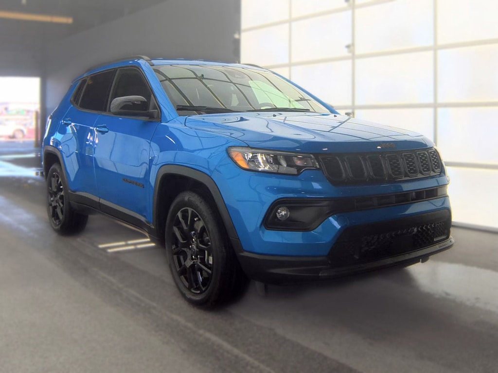 Used 2026 Jeep Compass Latitude Altitude