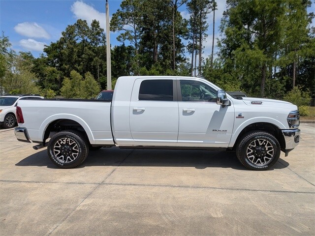 2025 Ram 2500 Limited photo 3