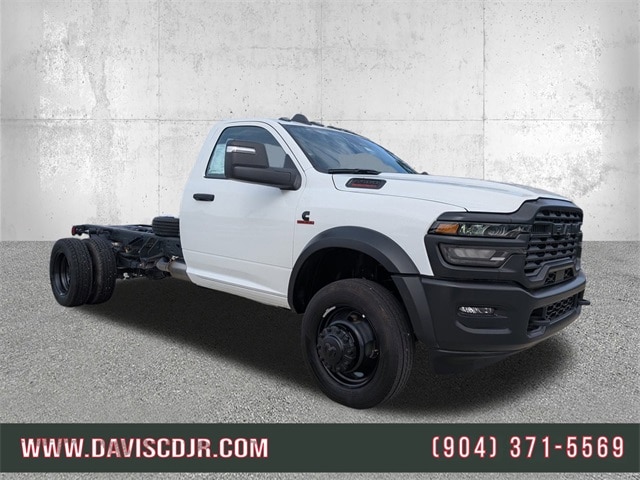 2025 RAM Ram 5500 Chassis Cab Tradesman's photo