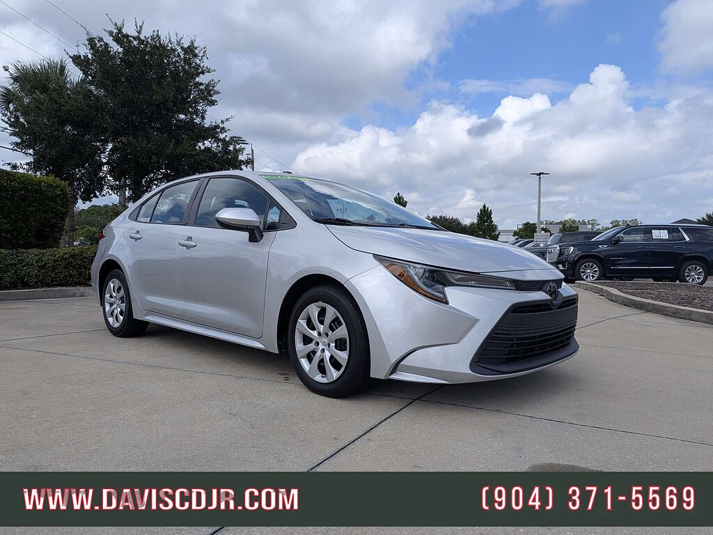 Used 2023 Toyota Corolla LE