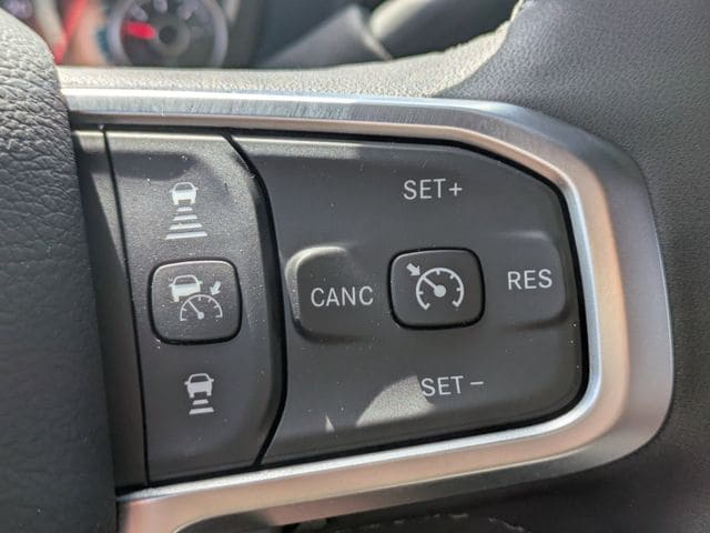 2025 RAM 3500 Big Horn - Photo 24