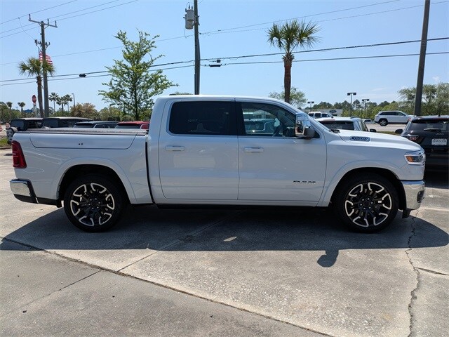 2025 Ram 1500 Limited photo 3