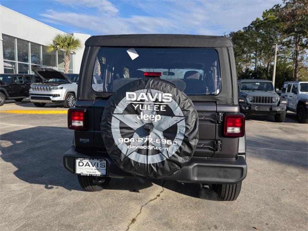 New 2026 Jeep Wrangler Sport Sport Utility