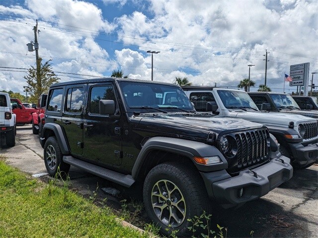 2024 Jeep Wrangler Sport S photo 2