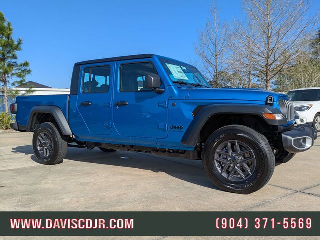 2026 Jeep Gladiator Sport Auto's photo
