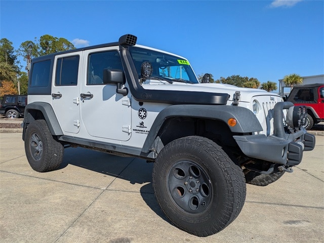 Used 2015 Jeep Wrangler Unlimited Rubicon with VIN 1C4BJWFG4FL562052 for sale in Yulee, FL