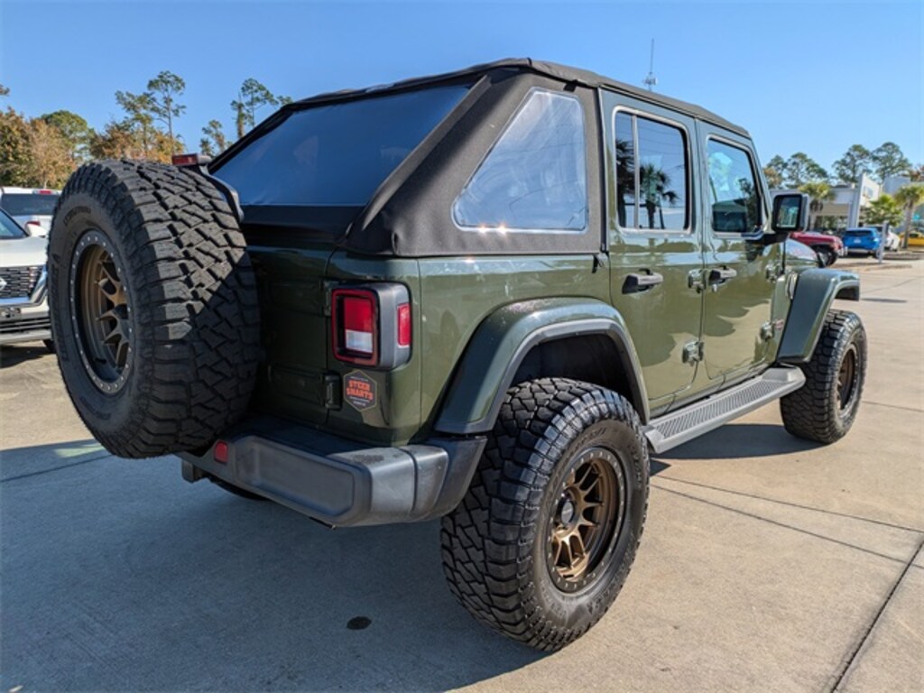 Used 2021 Jeep Wrangler Unlimited Sahara SUV