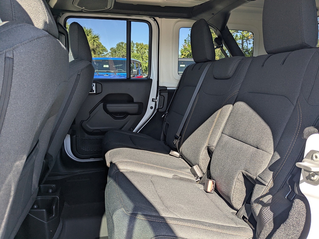 2026 Jeep Wrangler 4-Door Sport - Photo 13
