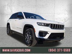 2027 Jeep Grand Cherokee Laredo X Sport Utility