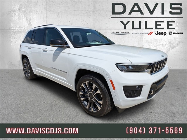 2025 Jeep Grand Cherokee Overland's photo