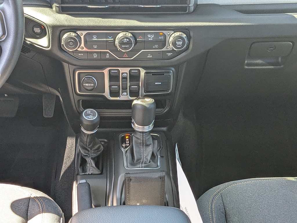 2026 Jeep Wrangler 4-Door Sport - Photo 16