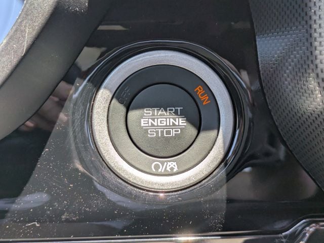 2025 RAM 1500 Limited - Photo 33