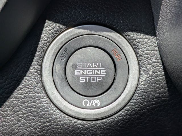 2025 RAM 3500 Laramie - Photo 32