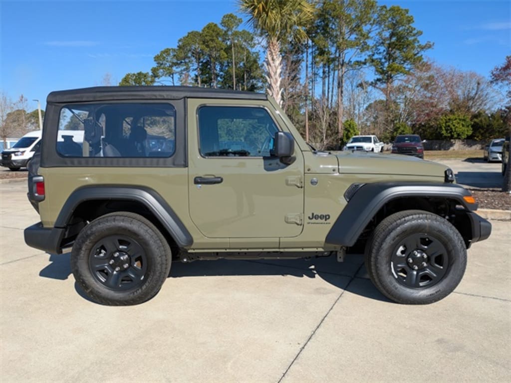 New 2026 Jeep Wrangler Sport Sport Utility