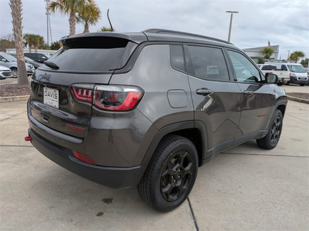 Used 2023 Jeep Compass Trailhawk SUV