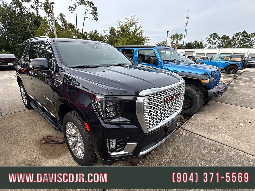2024 GMC Yukon Denali - Photo 1