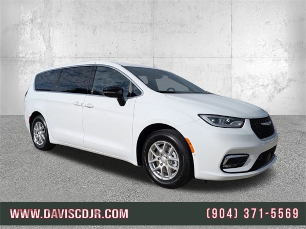 New 2026 Chrysler Pacifica Select Passenger Van