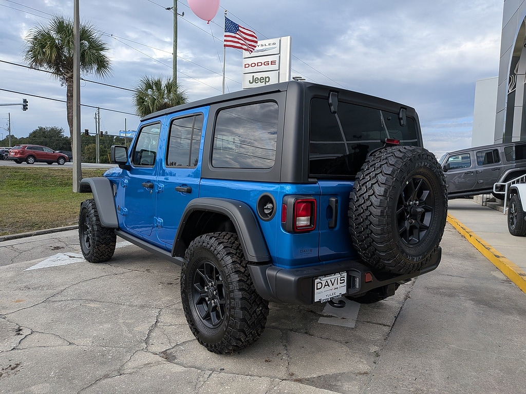 2026 Jeep Wrangler 4-Door Willys - Photo 5