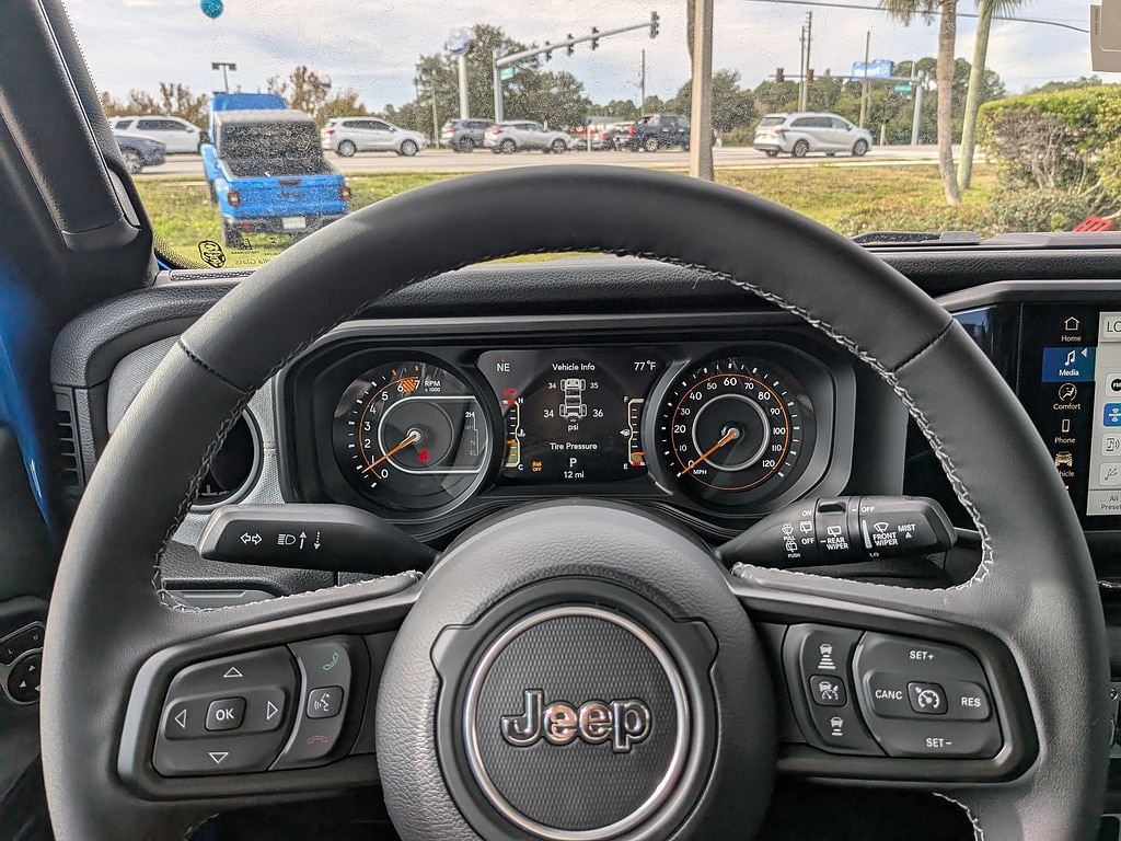 2026 Jeep Wrangler 4-Door Willys - Photo 27