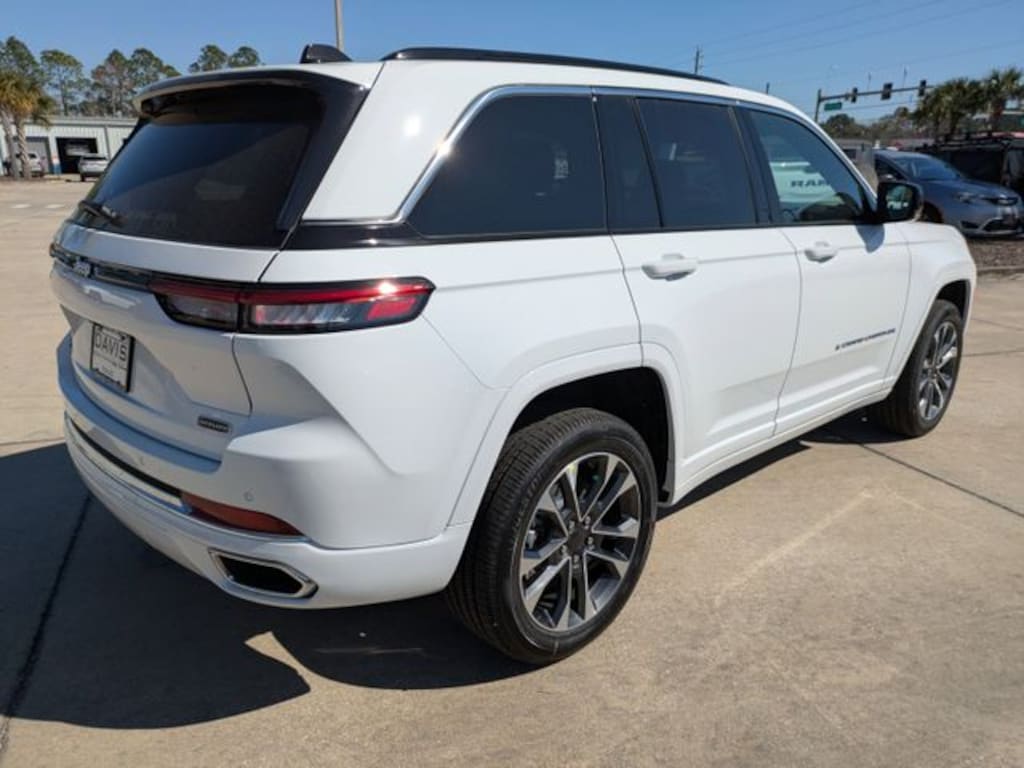 New 2025 Jeep Grand Cherokee 4xe Overland 4xe Sport Utility