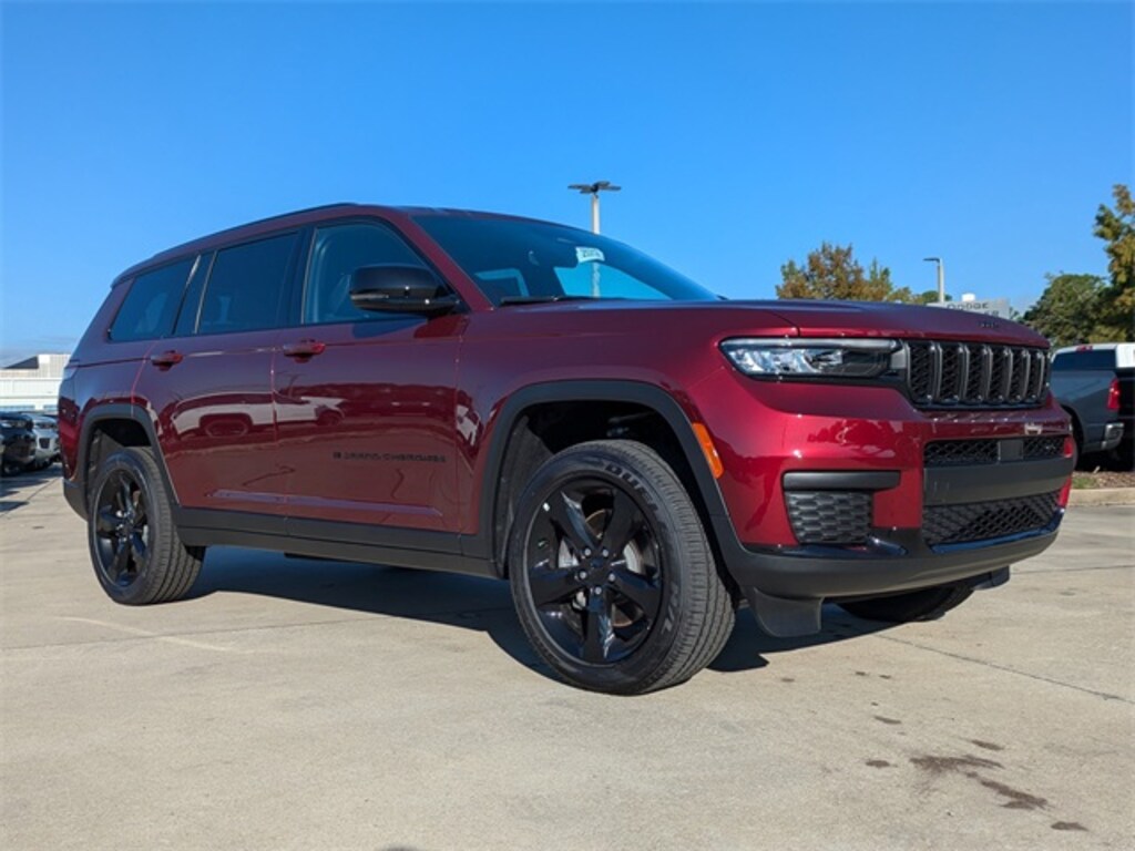 New 2025 Jeep Grand Cherokee L Altitude X Sport Utility