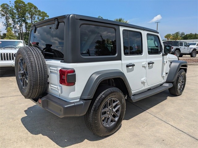 2025 Jeep Wrangler Sport S photo 3