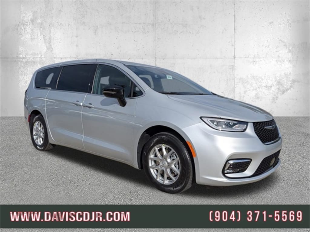New 2026 Chrysler Pacifica Select Passenger Van