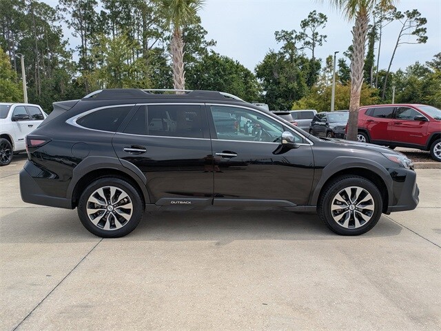 2024 Subaru Outback Touring photo 2