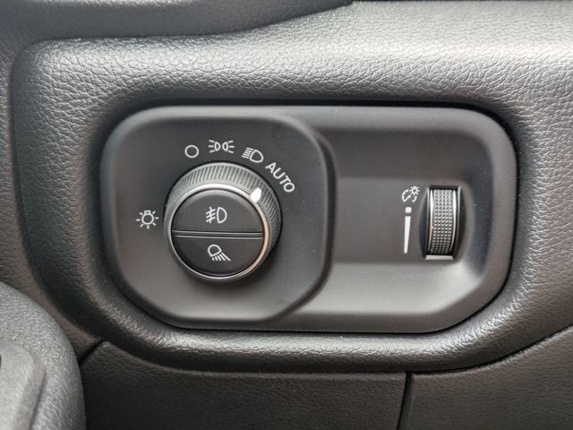2025 RAM 2500 Tradesman - Photo 22