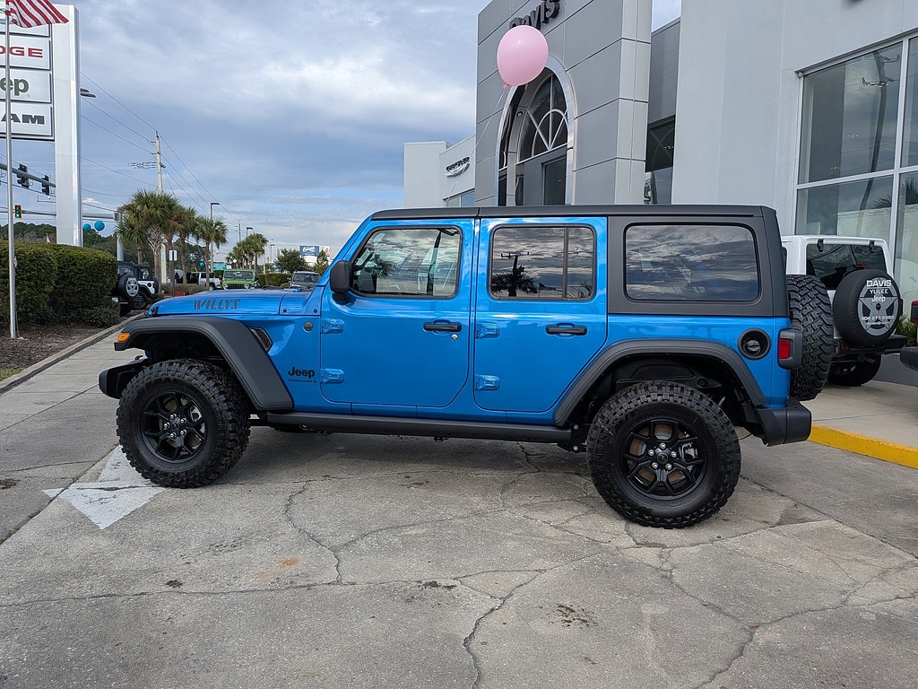 2026 Jeep Wrangler 4-Door Willys - Photo 6