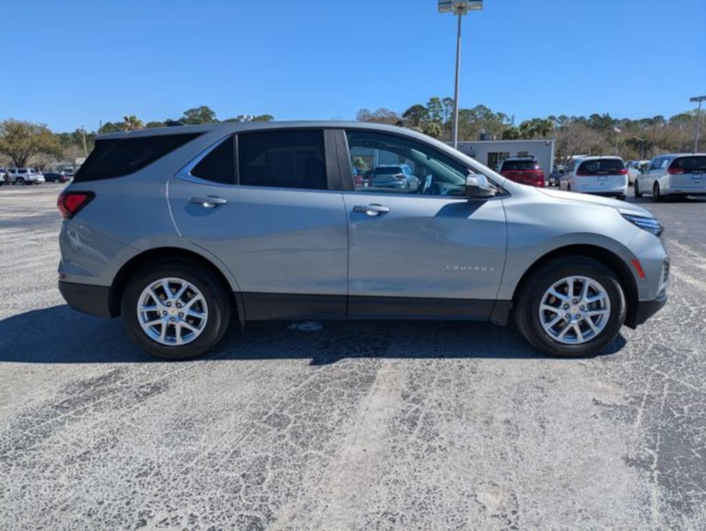 Used 2023 Chevrolet Equinox LT SUV