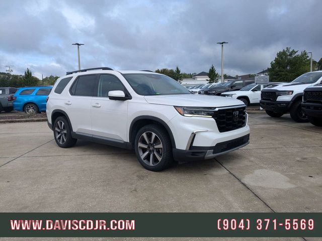 2023 Honda Pilot Elite AWD's photo